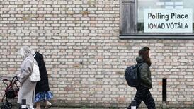 Should 16 year olds have the right to vote? A political scientist and a youth leader debate