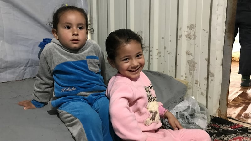 Sisters Haya and Lujian in Azraq Camp