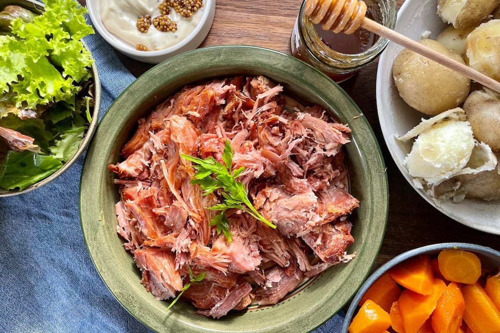 Slow cooked ham with hot honey and mustard aioli