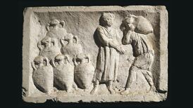 Ampohora: wine from ancient clay containers