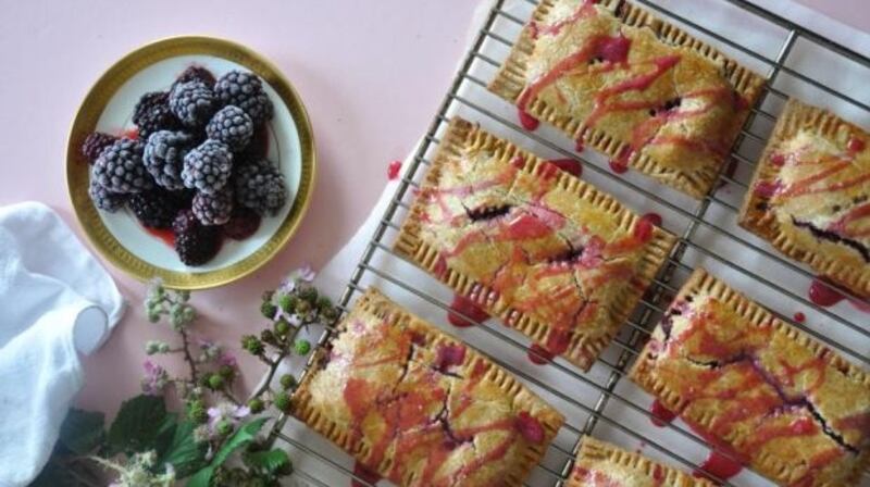 Pear, apple and blackberry pop tarts