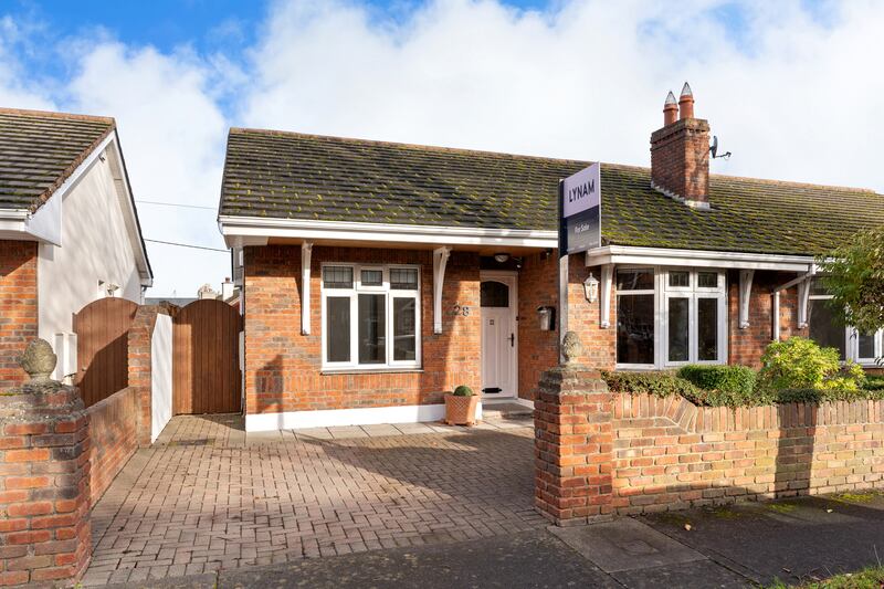 28 Berwick Hall, Churchtown, Dublin 14