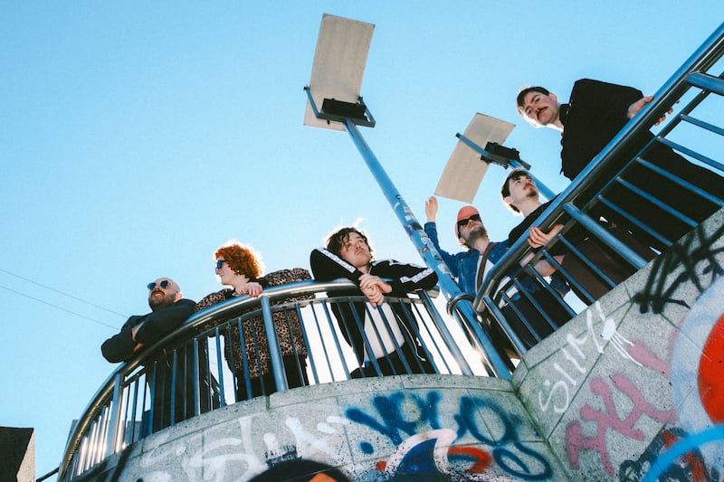 Megan Nic Ruairí: "Caithfidh muid a bheith ansin ón chéad lá ag tacú le ceoltóirí Éireannacha ar an raidió, ar líne, sna páipéir."