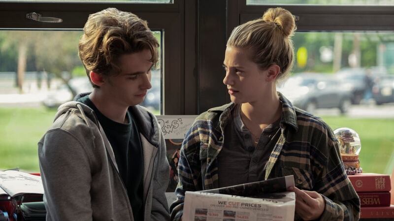 Austin Abrams and Lili Reinhart in Chemical Hearts