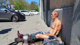 Kherson preparing for imminent Russian assault after night of heavy shelling