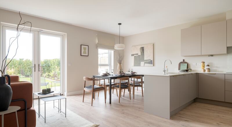 Kitchen/living/diningroom in four-bed semidetached house