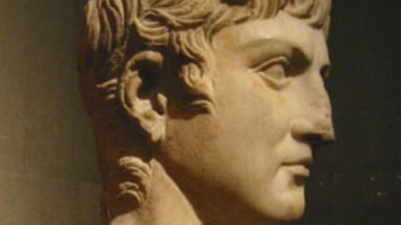 Applause for Thought – An Irishman’s Diary on why ovations are a back-handed compliment