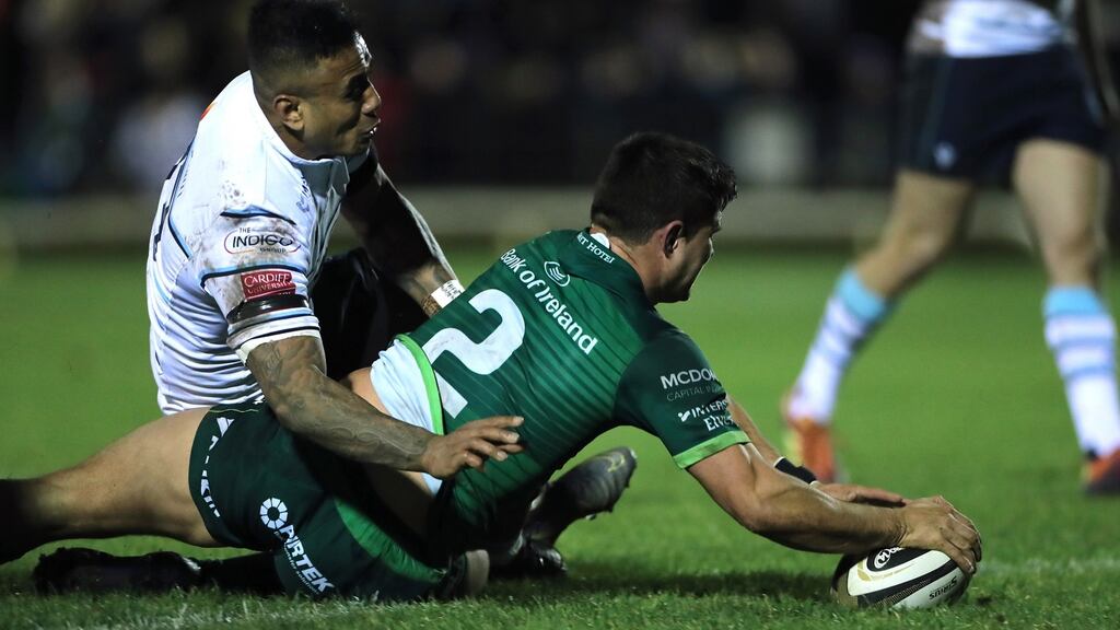 Connacht’s Dave Heffernan scores a try in the first half at the Sportsground. Photo: James Crombie/Inpho