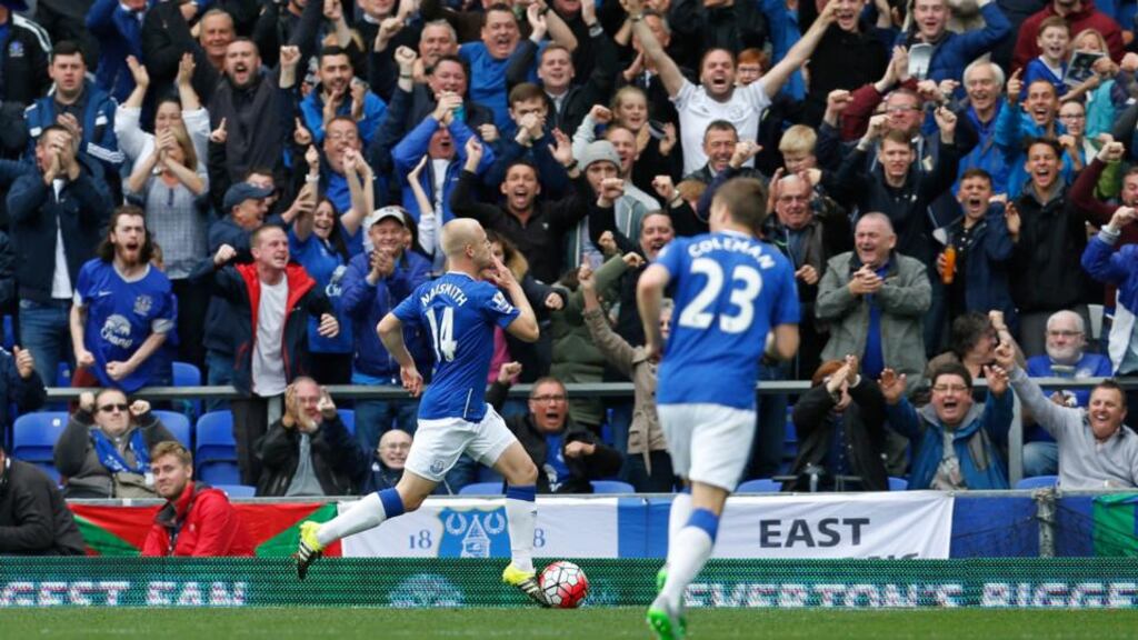 Steven Naismith celebrates putting Everton 1-0 up against Chelsea in their Barclay’s Premier League match at Goodison Park. Photo: Ed Sykes/Reuters