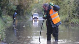 Heavy rain alert for eight counties – with risk of flooding