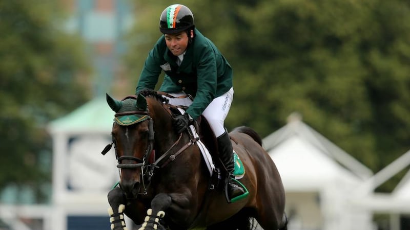 Ireland qualify for final team round despite slipping to ninth