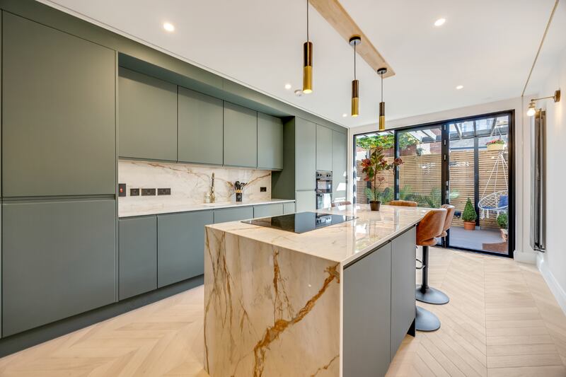 Kitchen island