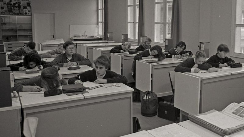 Macron at school: the future president is second from the left at the front desk, at La Providence Jesuit school