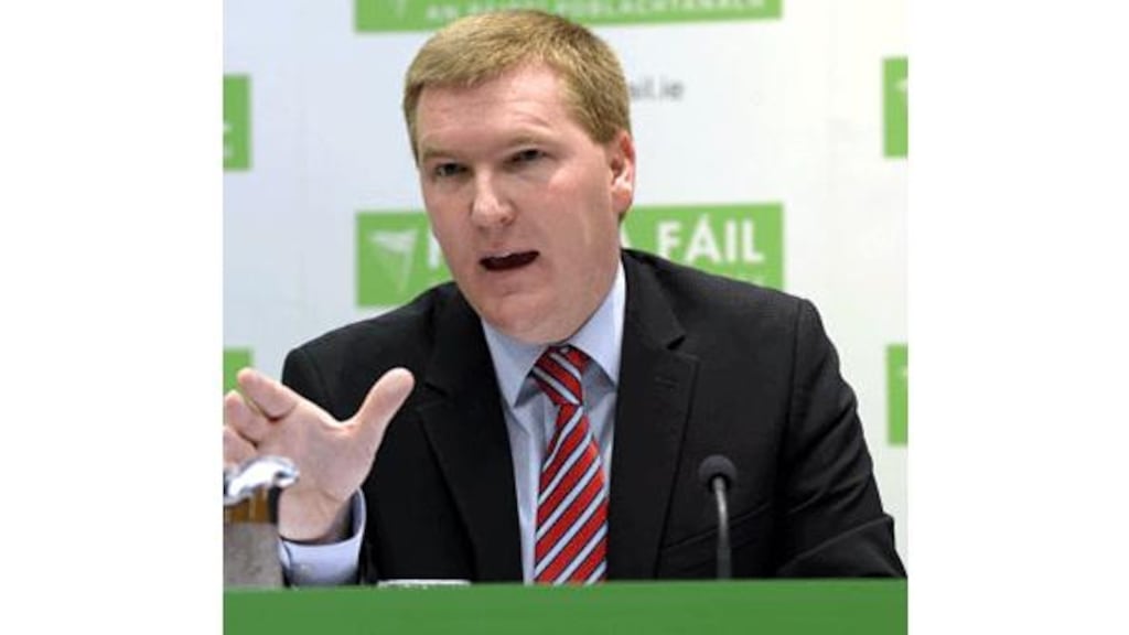 The success or otherwise of the Government?s deal with the European Central Bank over the ?31 billion promissory notes would depend on a significant reduction of the burden of the debt on the taxpayer, the main Opposition parties have said.