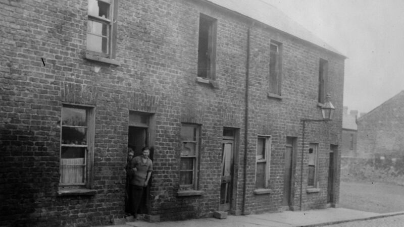 May 1922: Catholic refugees leave their homes in Saunderson Street, Belfast to escape from loyalist rioting. Photograph:  Topical Press Agency/Getty Images
