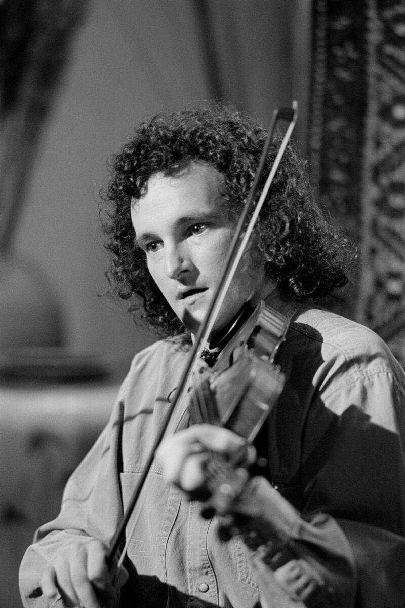 Martin Hayes on The Pure Drop (1992). Photograph: RTÉ Archives