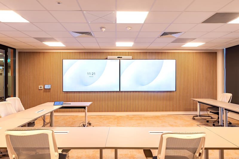 Smart AV solutions make for smooth business settings