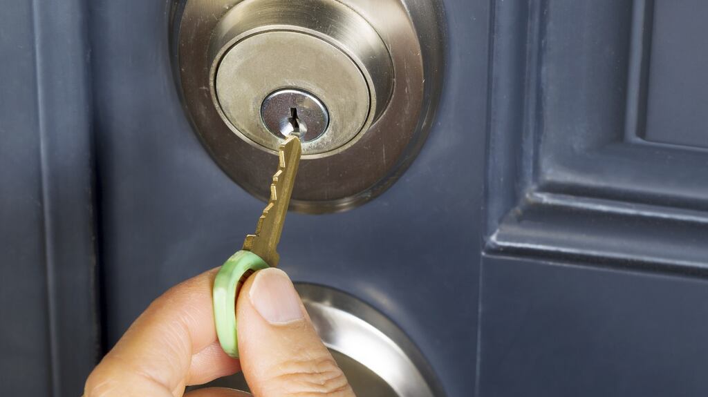 A woman returned from collecting her children from school to find her rented home of six years had apparently been rented to another man. Image: iStock.