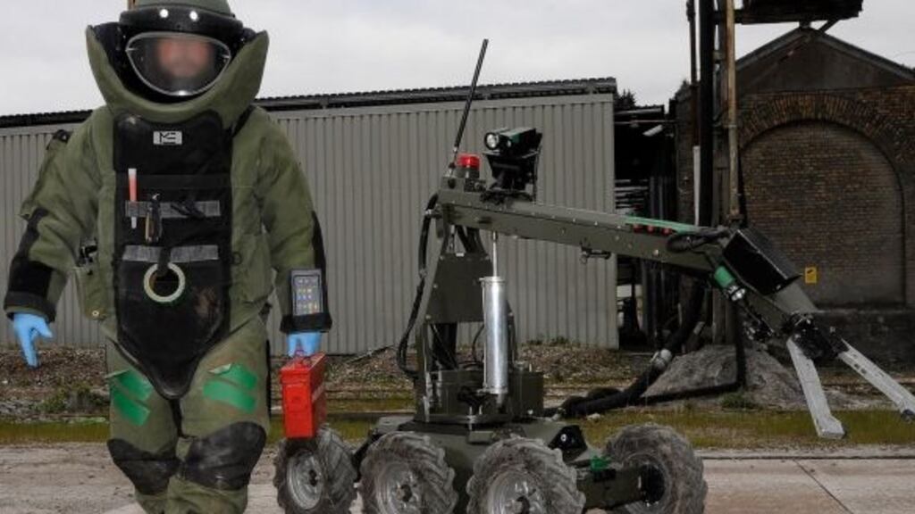 The Army bomb disposal unit were alerted by the garda. File photograph: Irish Defence Forces