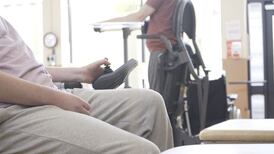 Psychiatric nurses to consider strike after pay rise request denied