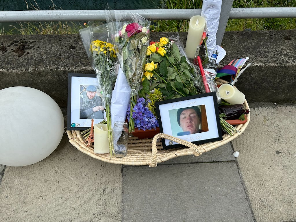 A tribute to Donal Scanlon and Alex Warnick, the two men who died in the Grand Canal in Dublin