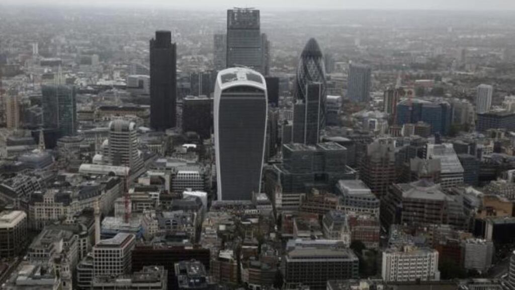 Britain’s current account deficit fell to £26.548 billion from an upwardly revised £28.93 billion