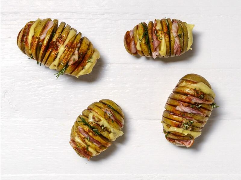 Swedish-style cheese potatos