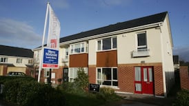 Loans for house purchase continue to decline