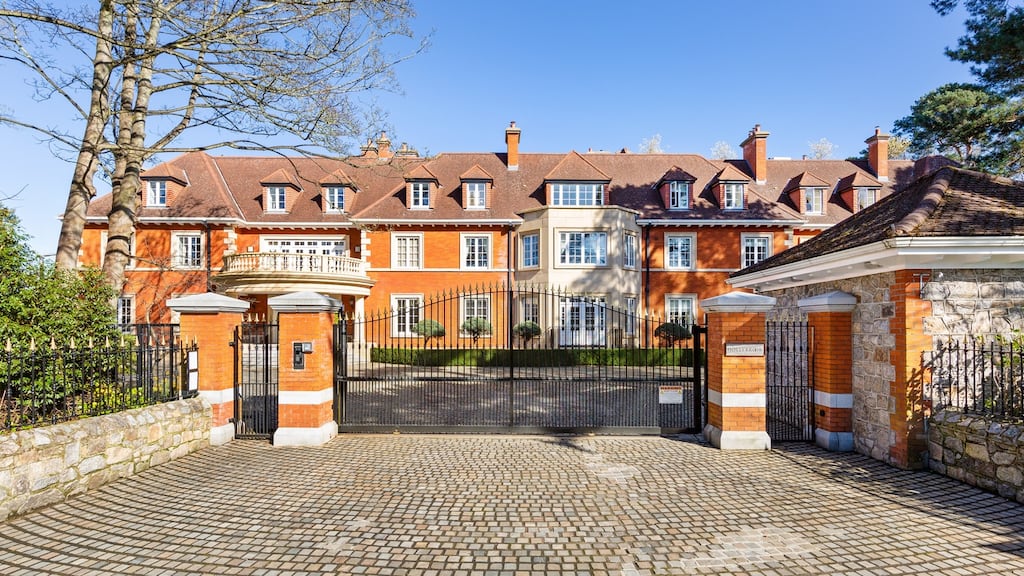 Hollybrook apartment complex, Brighton Road, Foxrock, Dublin 18