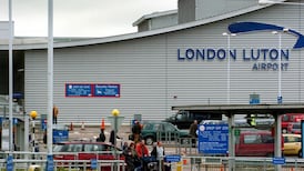Luton airport remains closed due to security alert