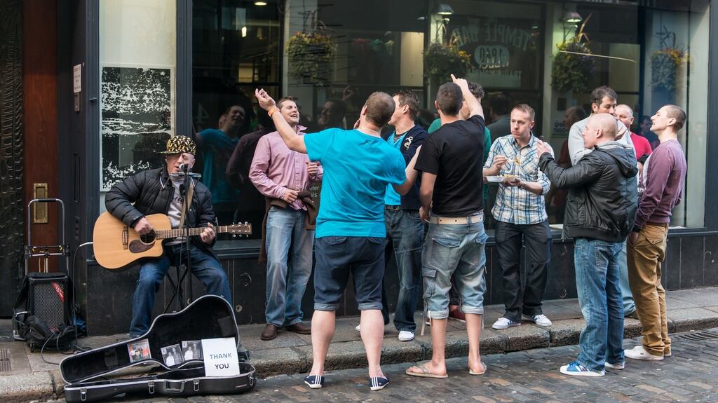 Apartment owners can take action in case of noise or disturbance caused by visitors or overnight guests