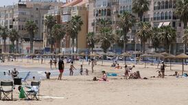 Coronavirus: Spain reports no new deaths for first time since March