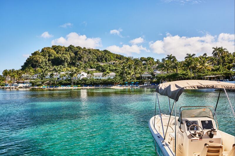 Set on a secluded 100-acre peninsula once blanketed in pineapple groves, Round Hill remains one of the Caribbean’s most iconic hideaways