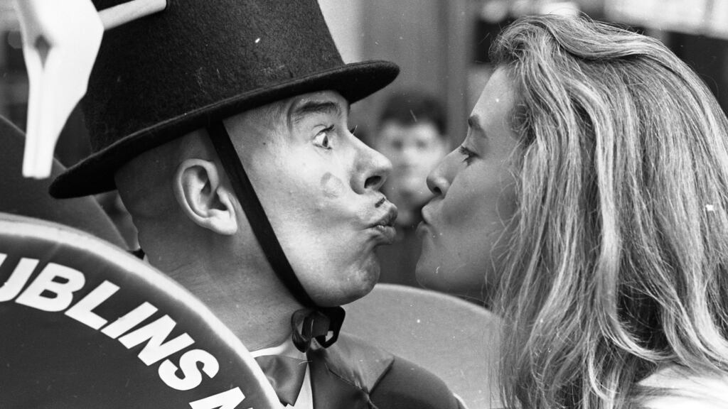 Olwyn Donovan from Drimnagh about to kiss The Diceman (Thom McGinty) during her St Valentine’s Day 1992 attempt to set a world record for the number of kisses in eight hours. Photograph: Frank Miller