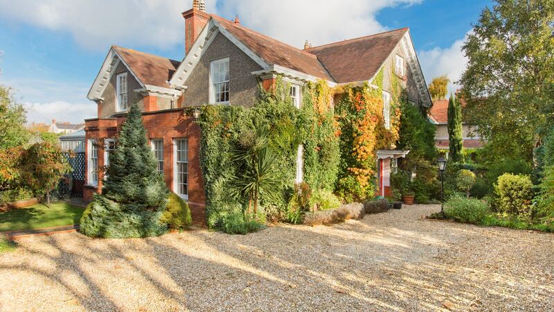 Rosheen, 35 Orwell Park, Rathgar, Dublin 6