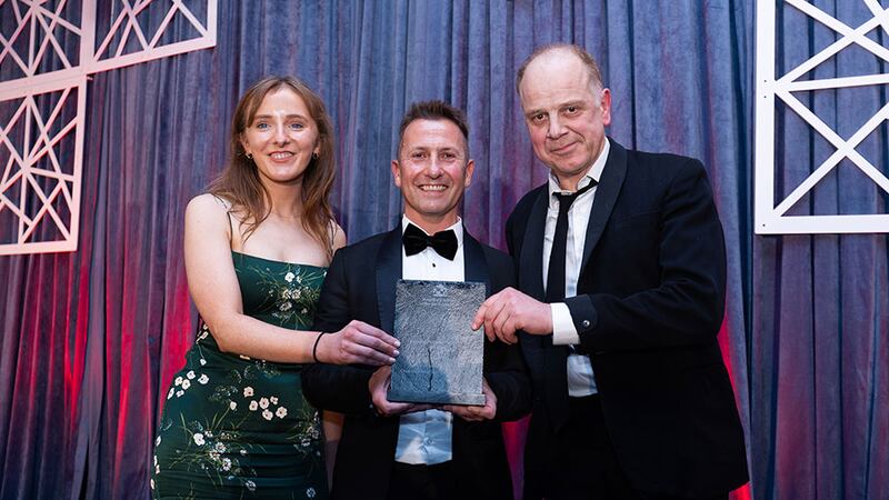 Stephen Pierce, director, Texspace, presents the housing project of the year – medium to Aoife O'Halloran and Pierre Long, Lawrence and Long Architects