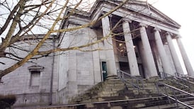 Hotel guest who fell getting out of bath loses €60,000 injuries claim