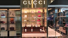 Earnings news keeps European shares in the green