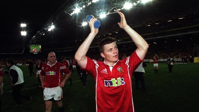 Brian O’Driscoll applauds the crowd after the third Test against Australia in Sydney in 2001. Photograph: Billy Stickland/Inpho