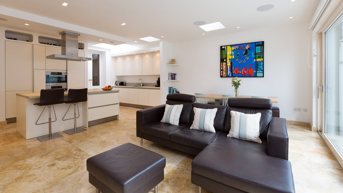 2 Auburn Avenue, Donnybrook