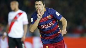Suarez double seals Club World Cup for Barcelona