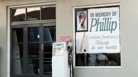 Michael Clarke to be pall bearer for Phillip Hughes