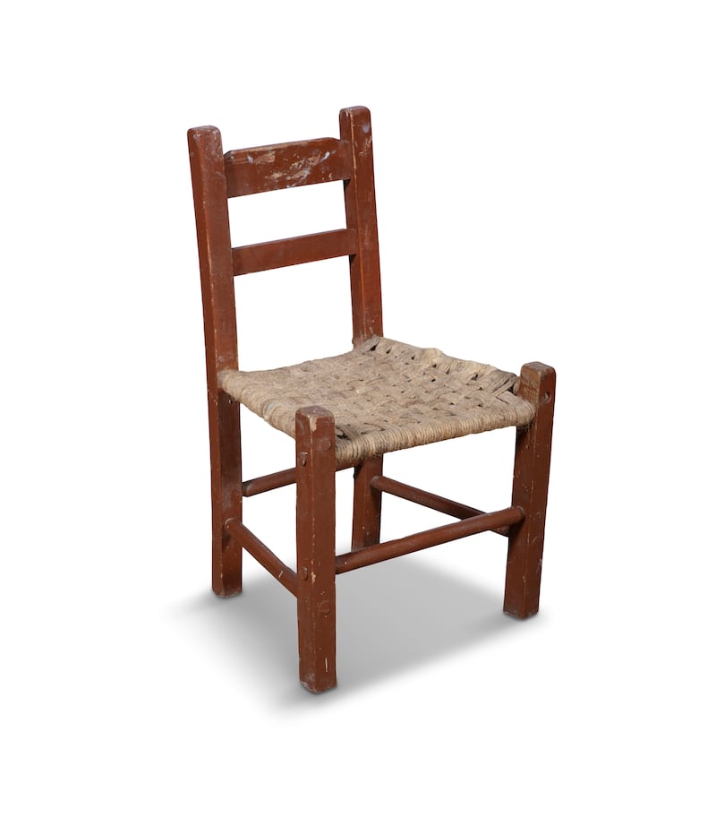 19th-century súgán chair (€100-€150)