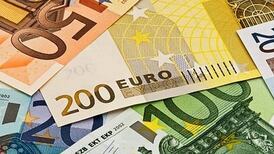 Cost of social welfare Christmas bonus balloons to about €350m