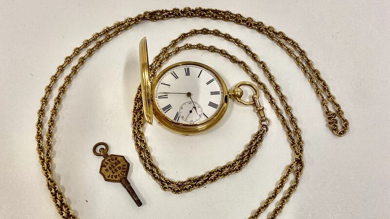 Jack B Yeats’ gold pocket watch (€800- €1,000)
