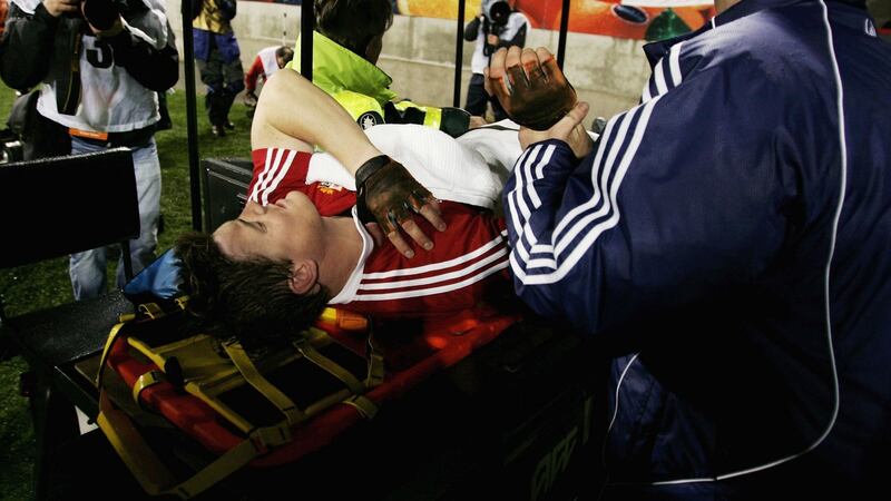 Brian O’Driscoll is carried off the field after injuring his right arm during the first test against New Zealand in 2005. Photo: David Rogers/Getty Images