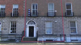 €2.7m for Georgian house and mews