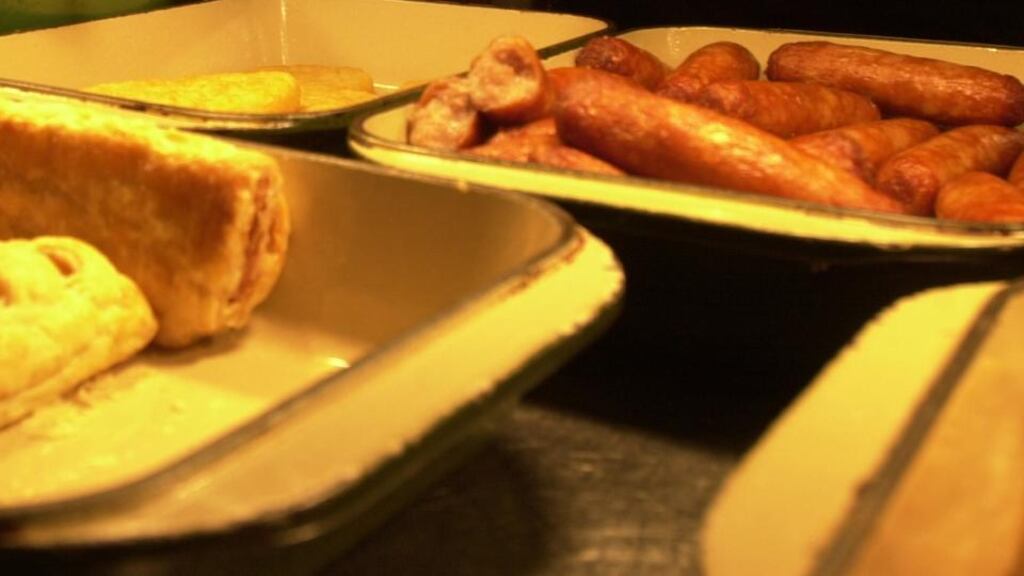 Outsource Support Services,
whose offices are
which is based in Drogheda, Co Louth, offers a range of services including security, cleaning, pest-control, building and ground maintenance, washroom and canteen services and vacant property inspection.