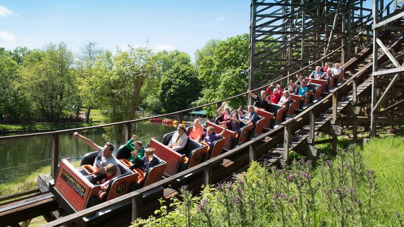 Oakwood Treetops Wooden Rollercoaster