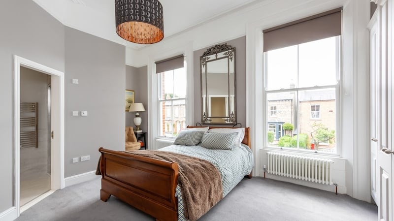 Main bedroom with ensuite